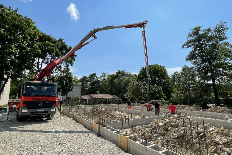 Projekty / Výstavba pavilónu ZŠ Malá Ida - foto