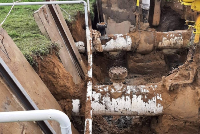 Referencie / Zemné a súvisiace práce pre potreby opravy a údržby technologických potrubných zariadení prepravnej siete - foto Referencie / Zemné a súvisiace práce pre potreby opravy a údržby technologických potrubných zariadení prepravnej siete - foto