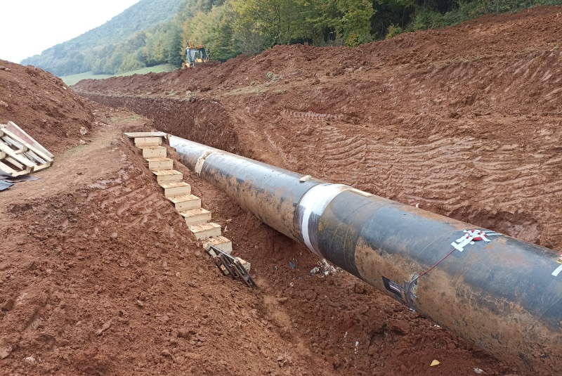 Referencie / Zemné a súvisiace práce pre potreby opravy a údržby technologických potrubných zariadení prepravnej siete - foto Referencie / Zemné a súvisiace práce pre potreby opravy a údržby technologických potrubných zariadení prepravnej siete - foto