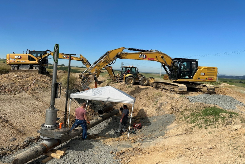 Referencie / Preložka VTL plynovodu DN300 - R4 Prešov  - foto